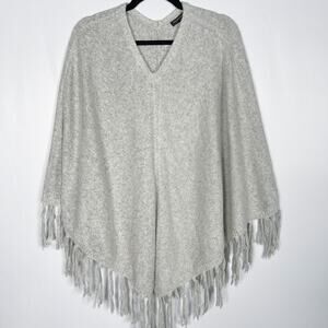 Banana Republic Womens XS/S Gray Fringe Knit Poncho Sweater Cozy Shrug Cape